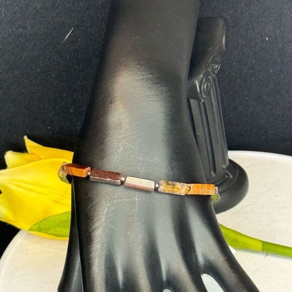 Express Stretch Brown Marbled Genuine Stone Bracelet - Picture 2 of 11